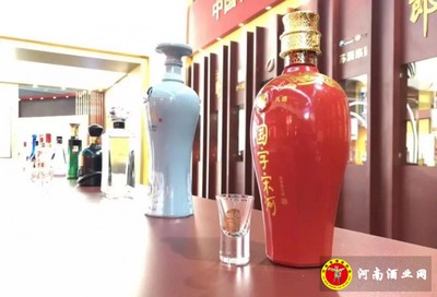 劉滿倉點贊宋河品質 瀘州國際酒博會上的酒業新風向
